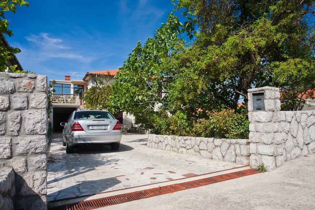 Apartment Milka Krk Town Extérieur photo